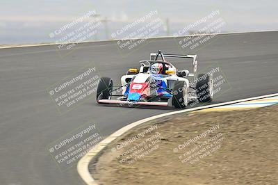 media/Jan-26-2025-CalClub SCCA (Sun) [[cfcea7df88]]/Group 2/Race/